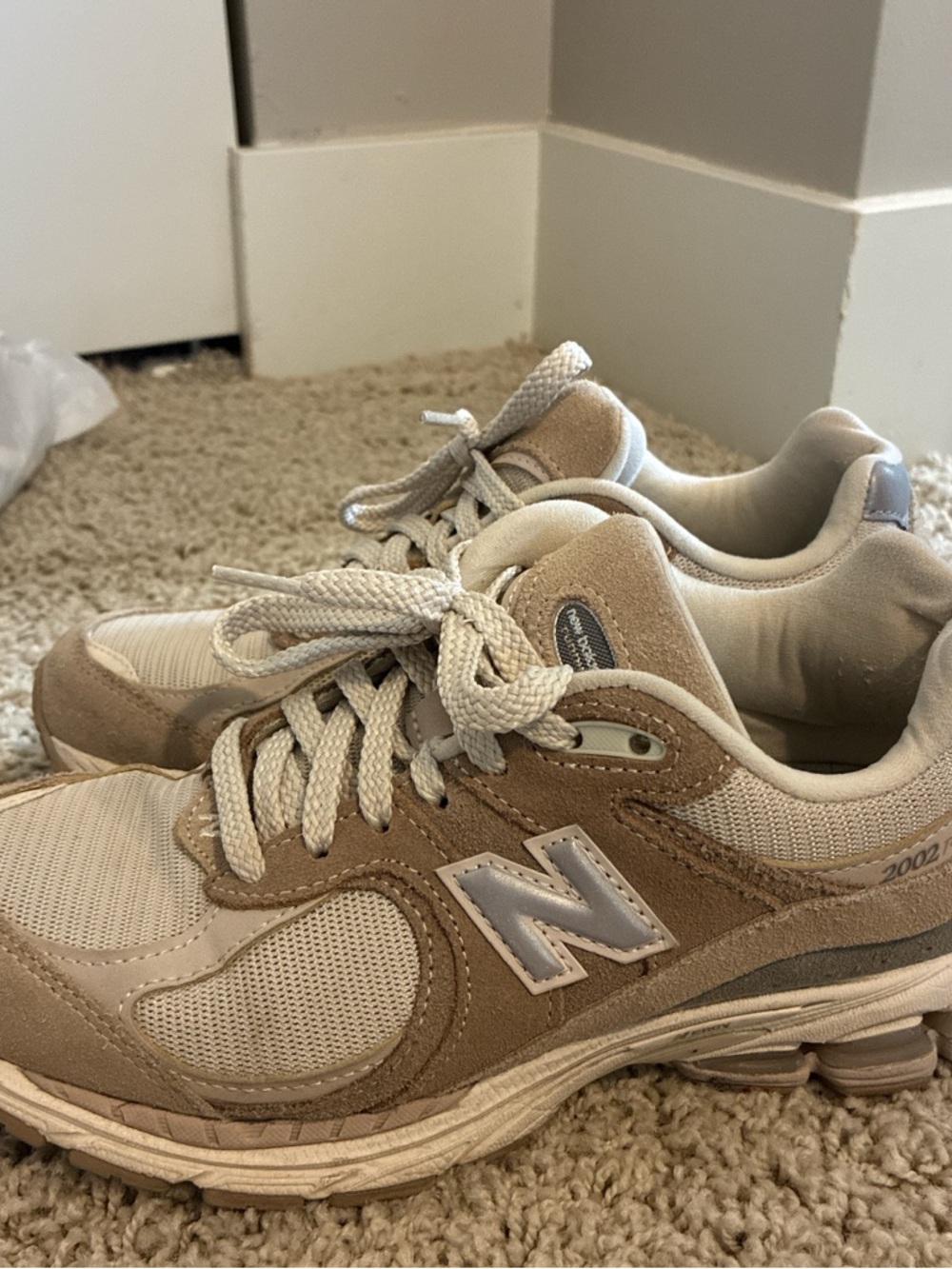 New Balance Brown 2002R Style Sneakers